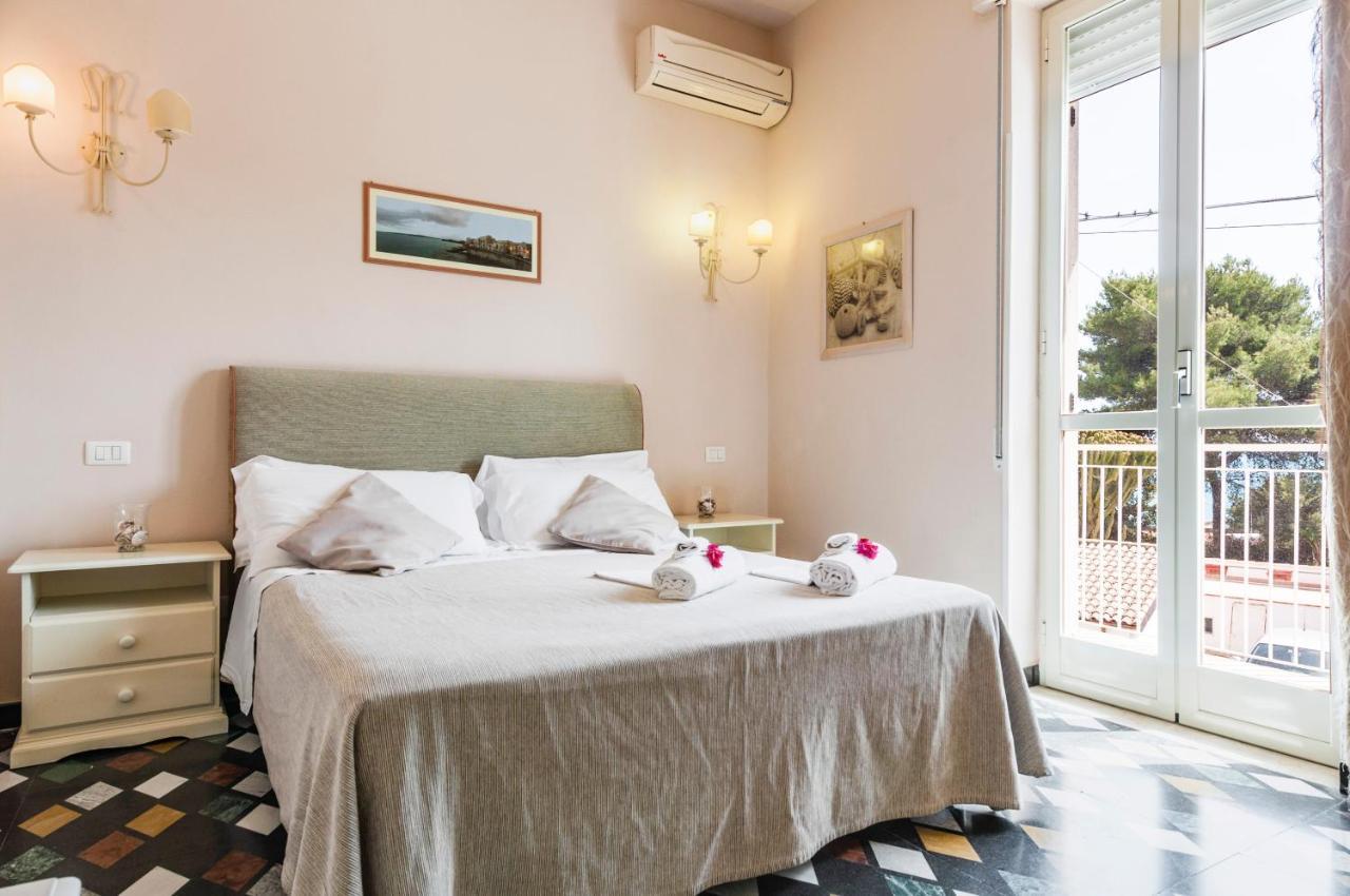 Calliope'S Apartments - Stella Del Mare Syracuse Luaran gambar
