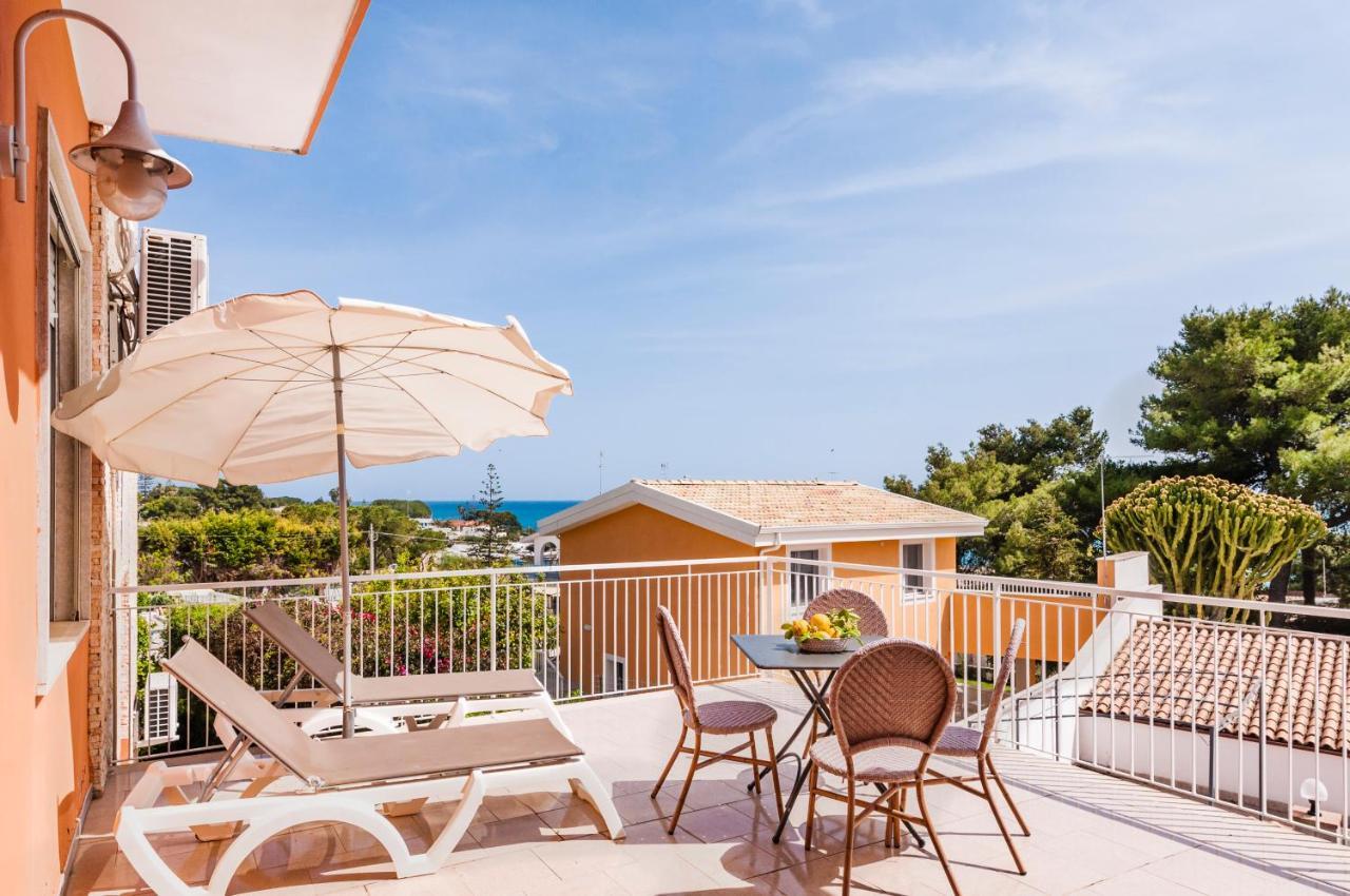 Calliope'S Apartments - Stella Del Mare Syracuse Luaran gambar